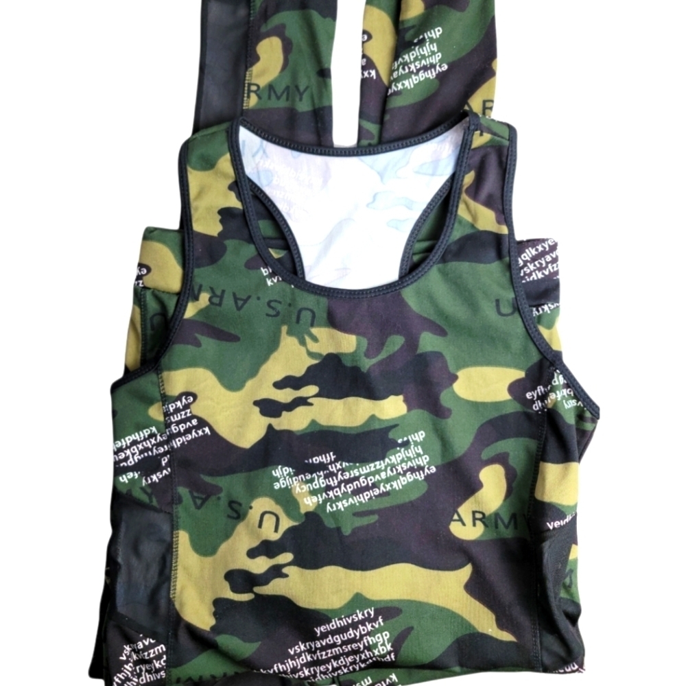 URBAN LOOK Graffiti Camouflage  Women's Athleisure Yoga/Jogger Set‎